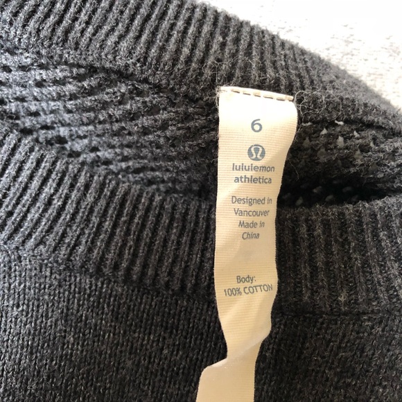 🛑SOLD 🛑SOLD🛑 SOLD🛑DO NOT BUY🛑 Lulu sweater - Picture 4 of 4